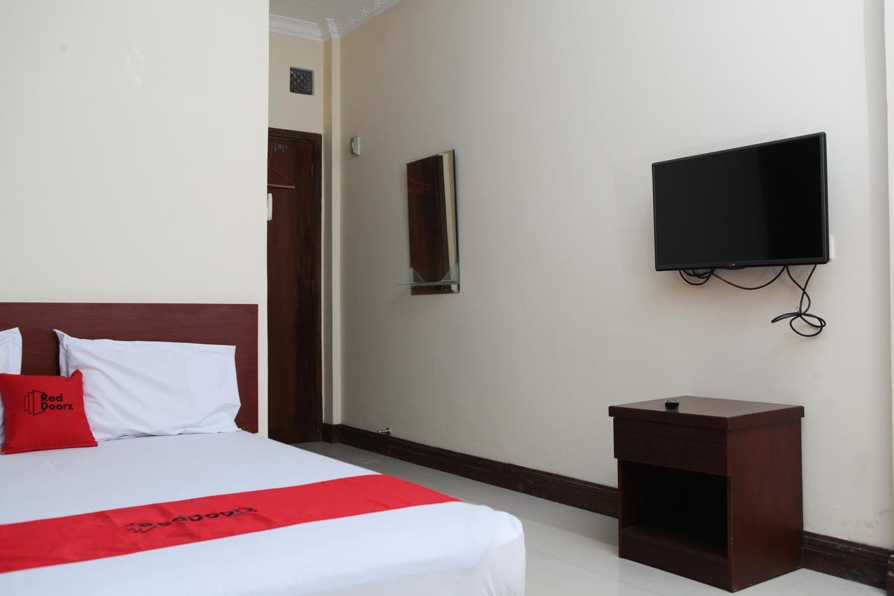 Reddoorz Near Maranatha University 3 Bandung Exterior photo